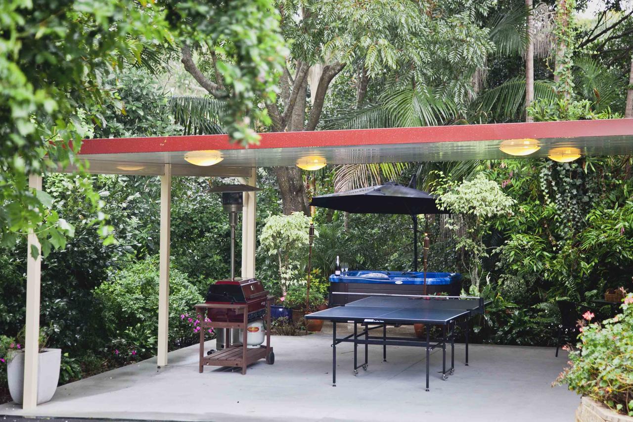 Shasta Place Apartment ภูเขาแทมโบรีน ภายนอก รูปภาพ