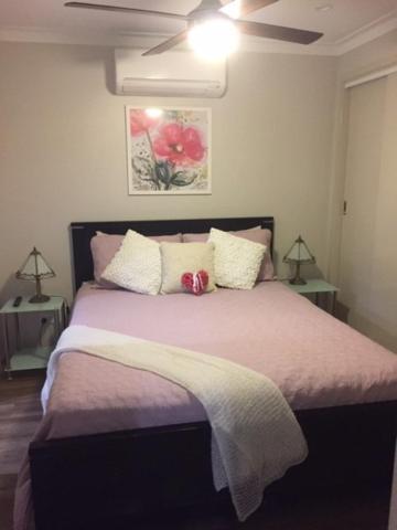 Shasta Place Apartment ภูเขาแทมโบรีน ภายนอก รูปภาพ